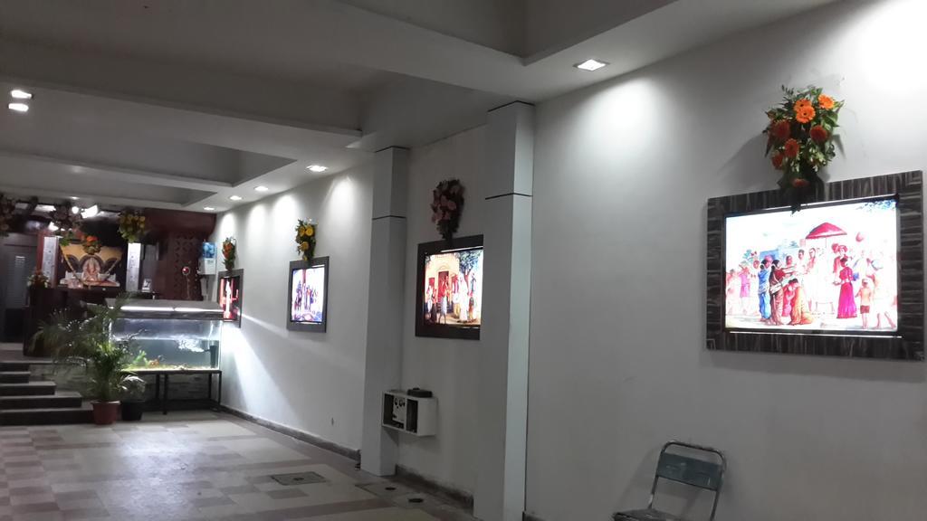 Hotel Sai Galaxy Inn Shirdi Exterior foto