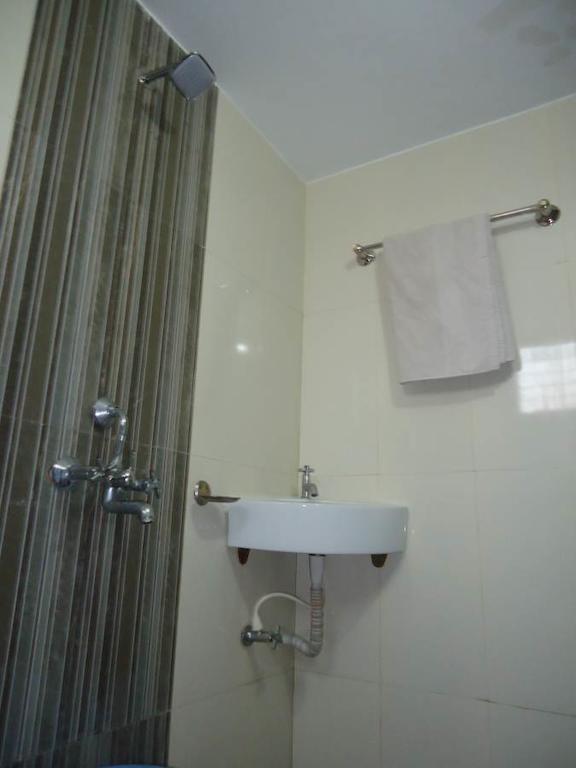 Hotel Sai Galaxy Inn Shirdi Zimmer foto